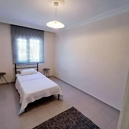 Limon Marmaris'de Oezel Havuzlu Villa Marmaris
