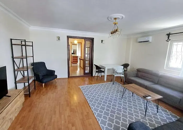 Limon Marmaris'de Oezel Havuzlu ヴィラ