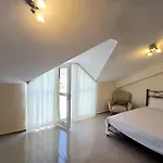 Limon Marmaris'de Oezel Havuzlu Vilă *